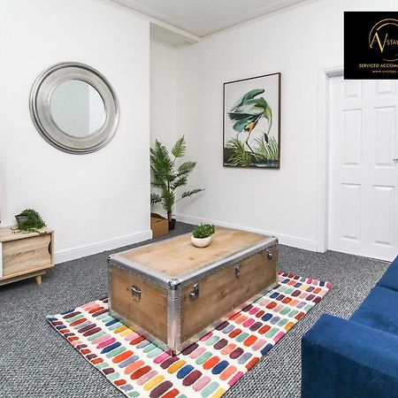 Modern House By Av Stays Short Lets & Serviced Accommodation St Helens St Helens  Exteriér fotografie