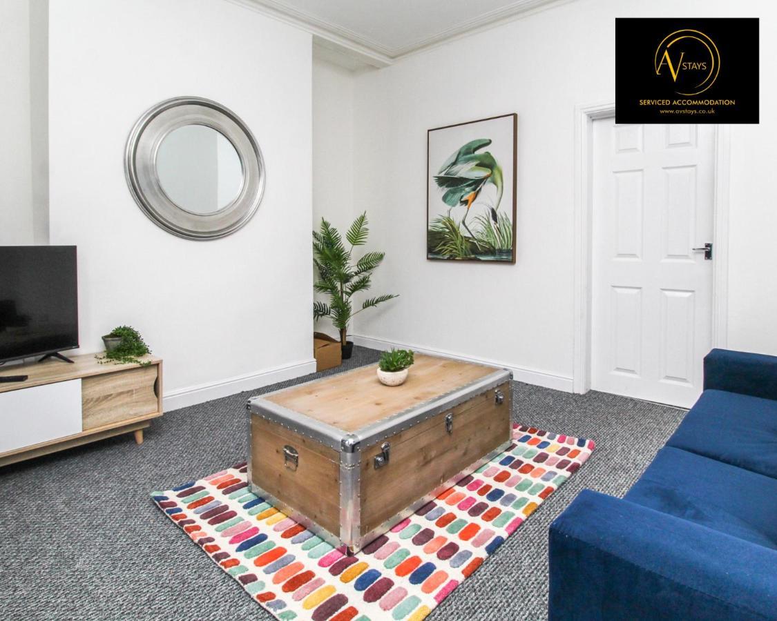Modern House By Av Stays Short Lets & Serviced Accommodation St Helens St Helens  Exteriér fotografie