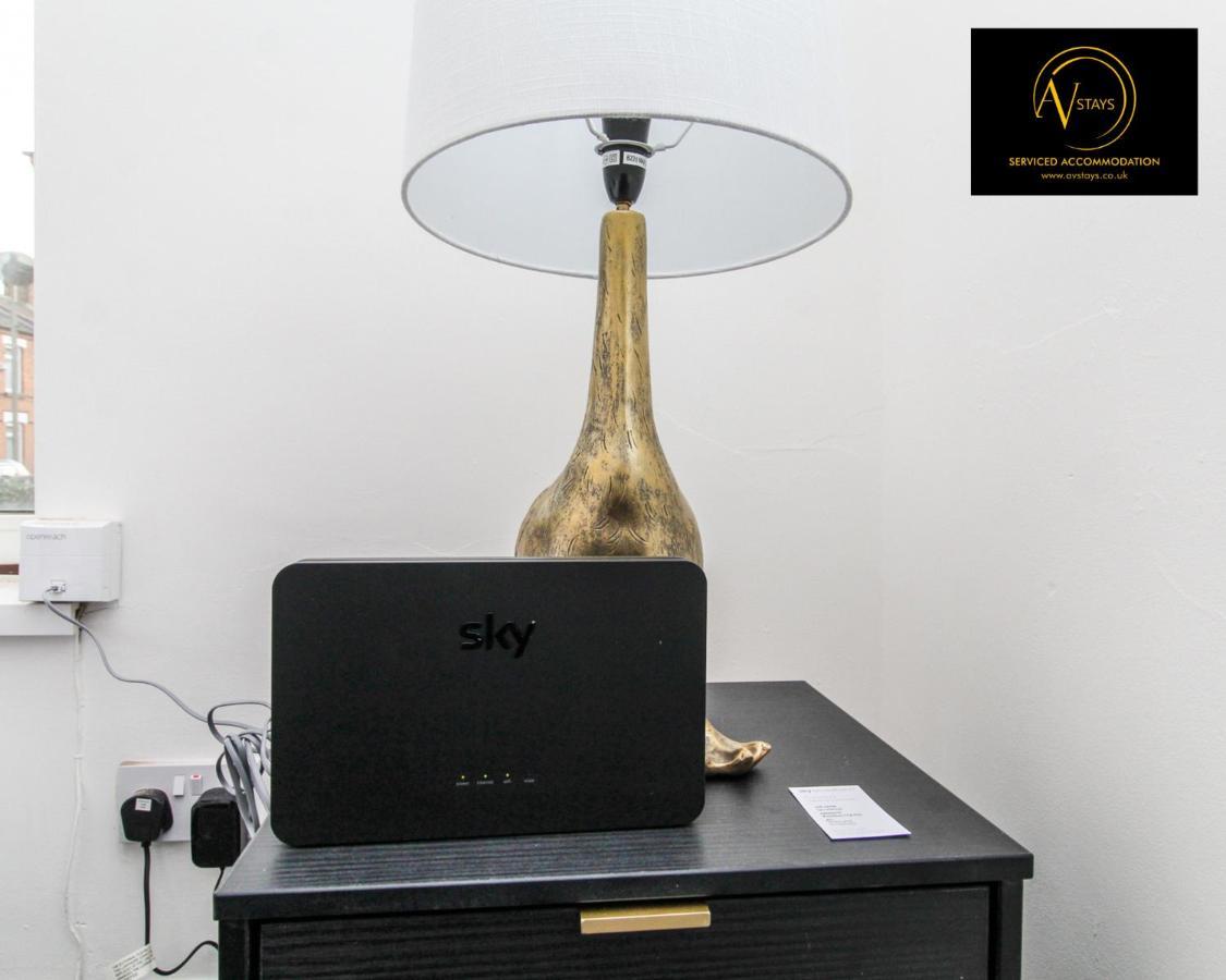 Modern House By Av Stays Short Lets & Serviced Accommodation St Helens St Helens  Exteriér fotografie